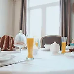 La Maison De Marc Bed & Breakfast Poitiers