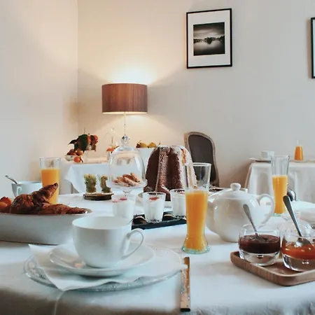 La Maison De Marc Frühstückspension Poitiers