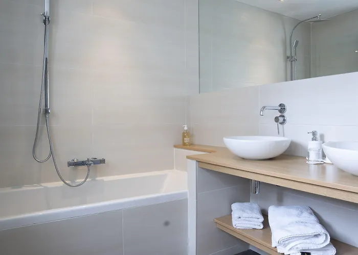 La Maison De Marc Poitiers